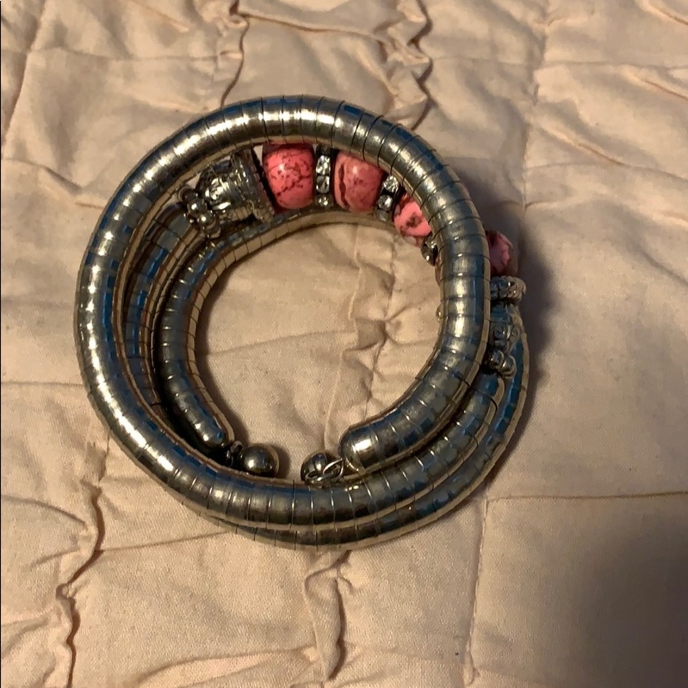Pink and silver handmade bracelet - Picture 2 of 2